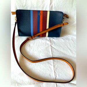 Small Tory Burch crossbody purse